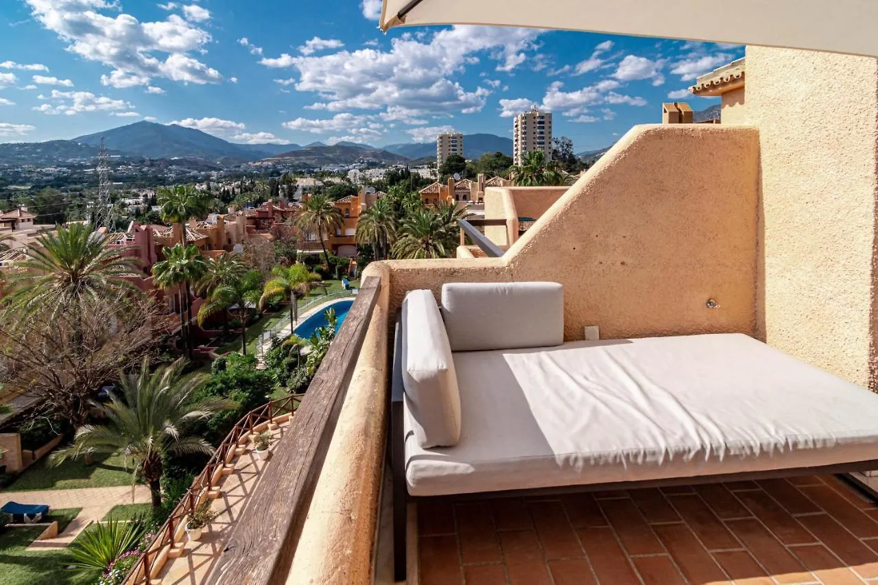 Σπίτι διακοπών Tropical Palmy 3 Bedroom Townhouse In Nueva Andalucia Close To Puerto Banus Μαρμπέλλα