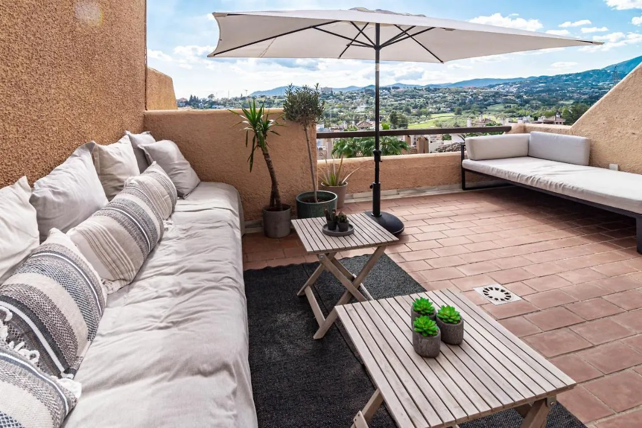 Tropical Palmy 3 Bedroom Townhouse In Nueva Andalucia Close To Puerto Banus Μαρμπέλλα Σπίτι διακοπών