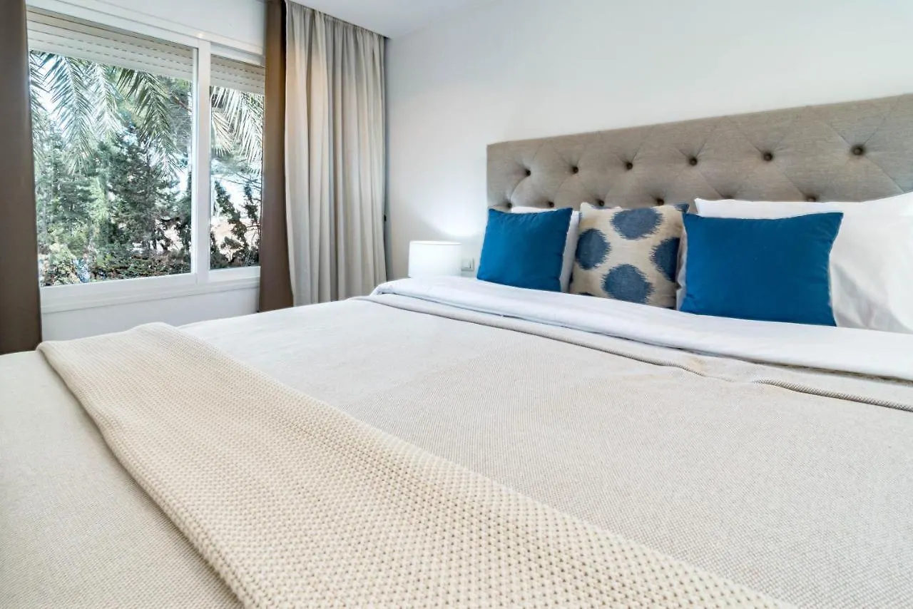 Tropical Palmy 3 Bedroom Townhouse In Nueva Andalucia Close To Puerto Banus Μαρμπέλλα Ισπανία