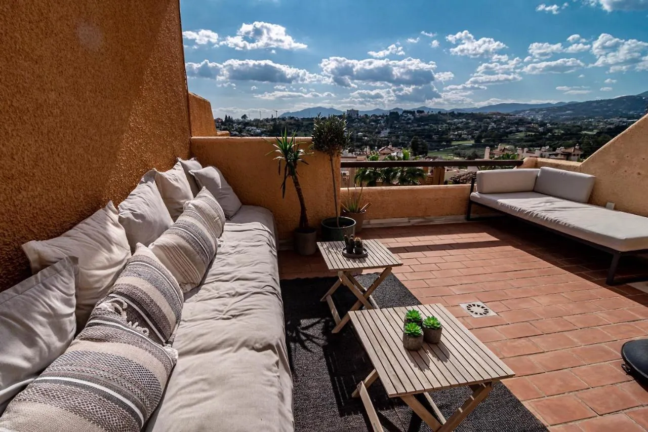 Feriehus Tropical Palmy 3 Bedroom Townhouse In Nueva Andalucia Close To Puerto Banus Marbella